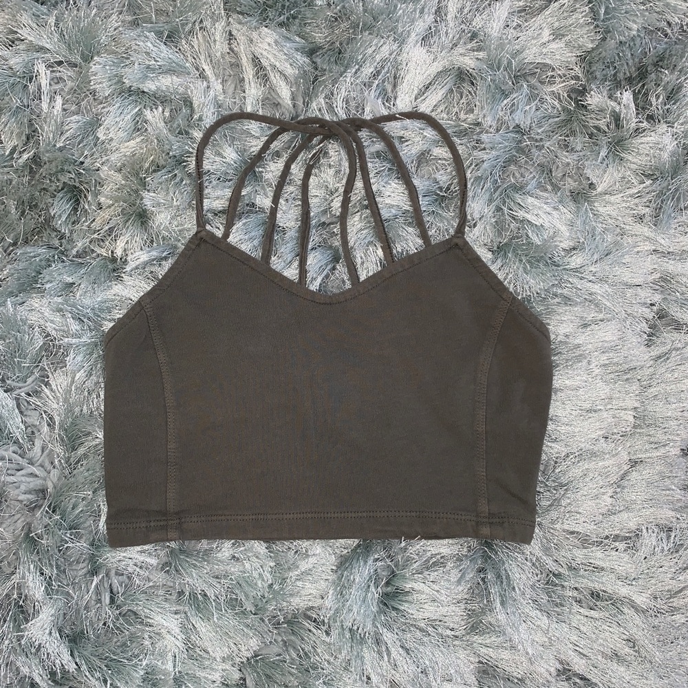 American Eagle crop top